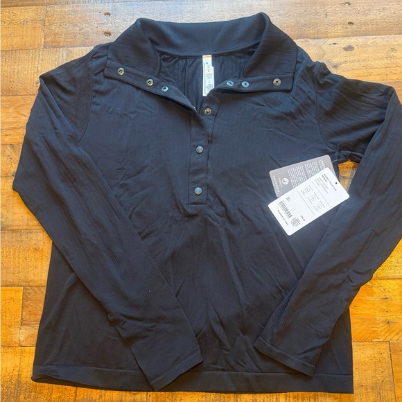 Athleta Black Long Sleeve Flurry Seamless Henley - Picture 1 of 2